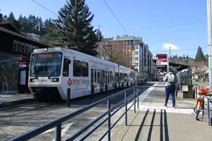 2020 SW Main St, Portland, OR 97205 - Photo 34