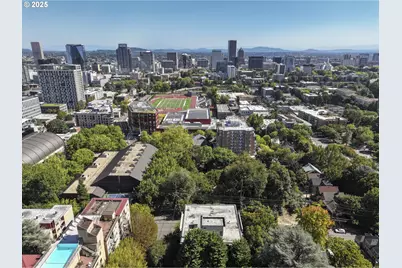 2020 SW Main St #405, Portland, OR 97205 - Photo 1