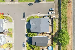 815 NW 1st Ave, Canby, OR 97013 - Photo 18