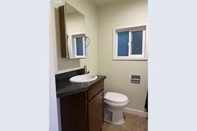 934 SE Nehalem St, Portland, OR 97202 - Photo 32