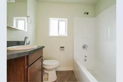 934 SE Nehalem St, Portland, OR 97202 - Photo 20