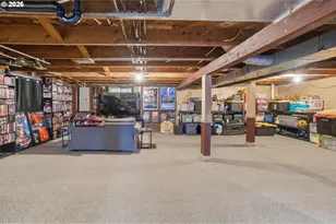 8235 72nd Ave NE, Salem, OR 97305 - Photo 24