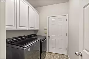 1284 Alderbrook Ln, Eugene, OR 97404 - Photo 30