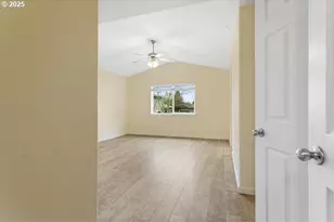 1575 SE Dexter Ln, Gresham, OR 97080 - Photo 24