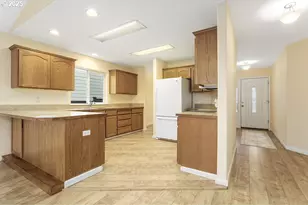 1575 SE Dexter Ln, Gresham, OR 97080 - Photo 16
