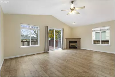 1575 SE Dexter Ln, Gresham, OR 97080 - Photo 6