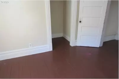803 SE Kane St, Roseburg, OR 97470 - Photo 12
