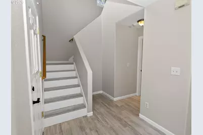 8329 N Johnswood Dr, Portland, OR 97203 - Photo 20