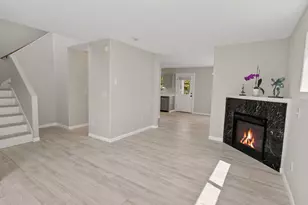 8329 N Johnswood Dr, Portland, OR 97203 - Photo 8