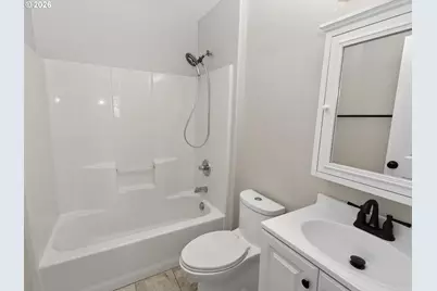 8329 N Johnswood Dr, Portland, OR 97203 - Photo 26