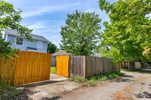 8329 N Johnswood Dr, Portland, OR 97203 - Photo 38