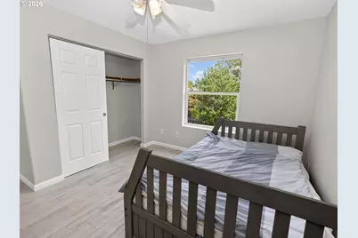8329 N Johnswood Dr, Portland, OR 97203 - Photo 30