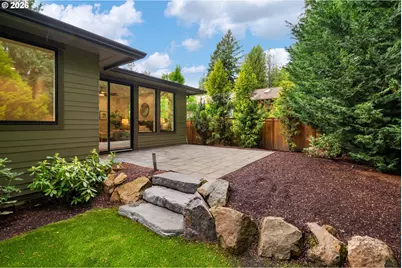 3850 Lake Grove Ave, Lake Oswego, OR 97035 - Photo 40