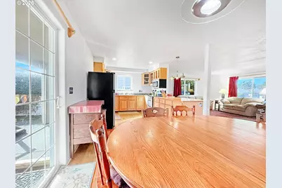 17197 S Passley Rd, Brookings, OR 97415 - Photo 8