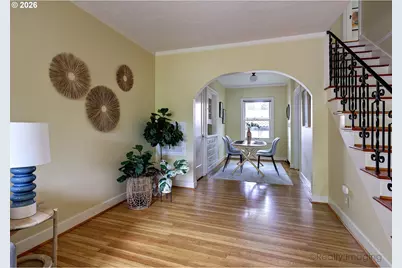 2937 SE Hawthorne Blvd, Portland, OR 97214 - Photo 8
