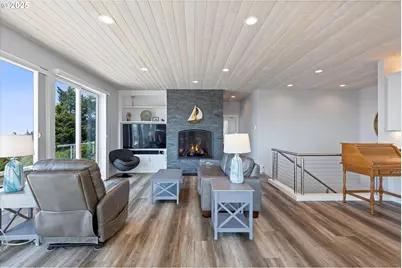 4231 SE Lee Ave, Lincoln City, OR 97367 - Photo 34