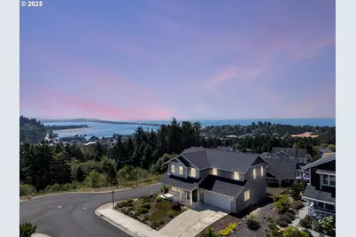 4231 SE Lee Ave, Lincoln City, OR 97367 - Photo 2