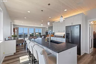 4231 SE Lee Ave, Lincoln City, OR 97367 - Photo 8