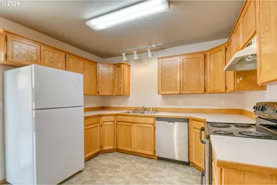 377 E Current St, Athena, OR 97813 - Photo 10