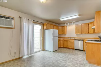 377 E Current St, Athena, OR 97813 - Photo 8