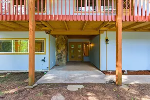 25741 E Highview Ct, Welches, OR 97067 - Photo 6