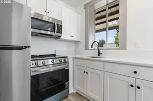 708 N Killingsworth St, Portland, OR 97217 - Photo 6