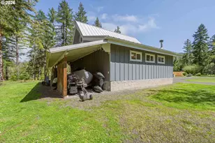 495 Indian Point Ln, Glide, OR 97443 - Photo 38