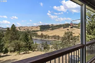 9860 S Bank Dr, Roseburg, OR 97470 - Photo 26