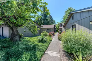 2905 NE 13th St, Gresham, OR 97030 - Photo 28