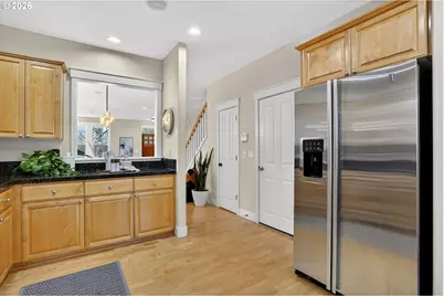 28677 SW Costa Cir, Wilsonville, OR 97070 - Photo 14