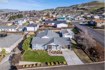 1812 Roberts St, The Dalles, OR 97058 - Photo 36