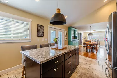 1812 Roberts St, The Dalles, OR 97058 - Photo 12