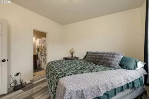 426 Inglewood Ln, Woodburn, OR 97071 - Photo 14