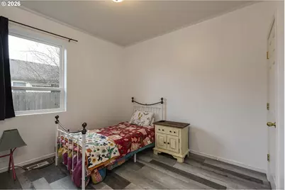 426 Inglewood Ln, Woodburn, OR 97071 - Photo 18