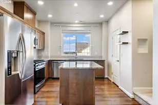 7436 NW Elise Ave, Portland, OR 97229 - Photo 10