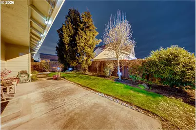 1088 S Sycamore St, Canby, OR 97013 - Photo 38