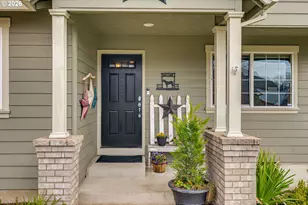 1088 S Sycamore St, Canby, OR 97013 - Photo 2