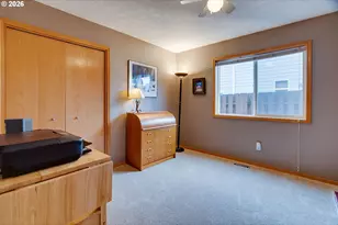 1088 S Sycamore St, Canby, OR 97013 - Photo 16