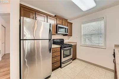 15060 NW Central Dr #1101, Portland, OR 97229 - Photo 6