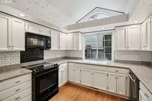 542 Fountain Ct N, Keizer, OR 97303 - Photo 14