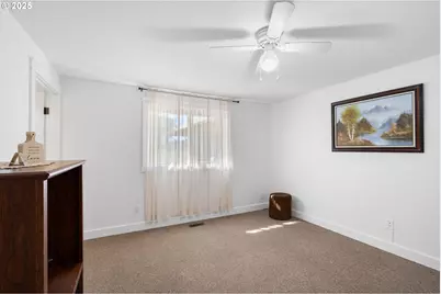 15550 SE Yamhill St, Portland, OR 97233 - Photo 26