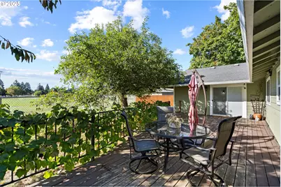 15550 SE Yamhill St, Portland, OR 97233 - Photo 36