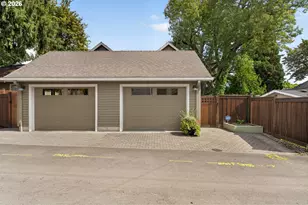 554 5th St, Lake Oswego, OR 97034 - Photo 40