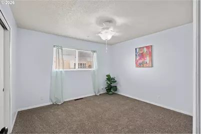 245 W Highland Ave, Hermiston, OR 97838 - Photo 16