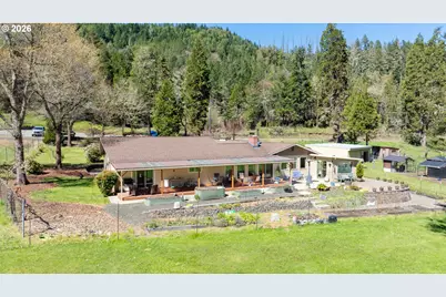 1868 Larson Rd, Roseburg, OR 97471 - Photo 24
