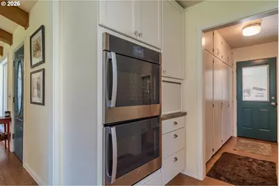 1868 Larson Rd, Roseburg, OR 97471 - Photo 10