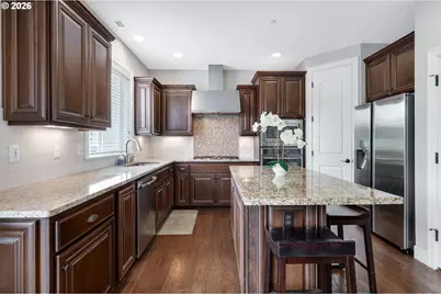 10729 NW Glenmore Way, Portland, OR 97229 - Photo 10