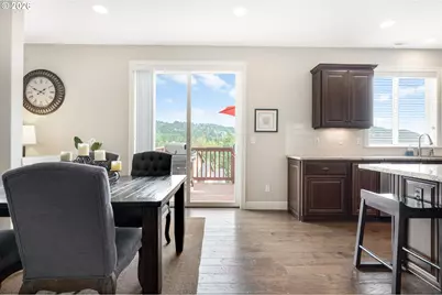 10729 NW Glenmore Way, Portland, OR 97229 - Photo 14