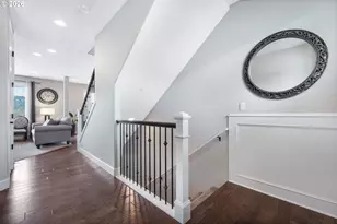 10729 NW Glenmore Way, Portland, OR 97229 - Photo 4