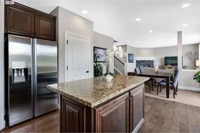 10729 NW Glenmore Way, Portland, OR 97229 - Photo 14